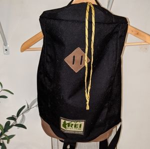Like new REI backpack